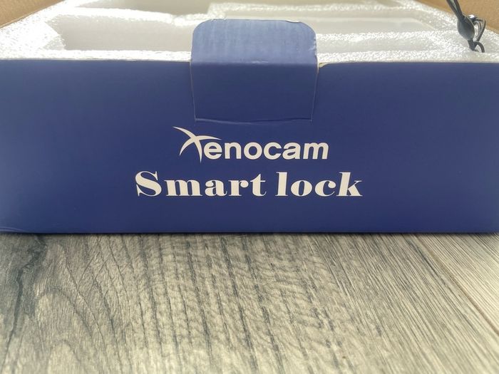 Fingerprint door handle