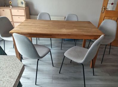 Dining table and 6 chairs