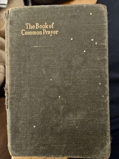 The Book Of Common Prayer 1960 Edition  In Fair Condition. See Photos For Same.