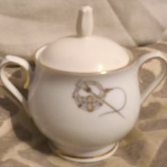 Arklow china ( pottery) sugar bowl