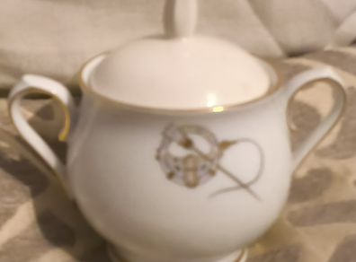 Arklow china ( pottery) sugar bowl