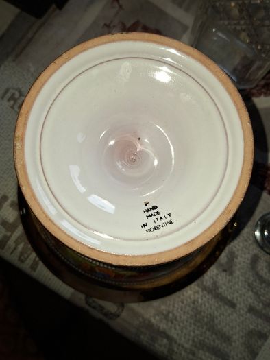 Beautiful Old Large Italian Porcelain Bowl Hand made in Italy Florentine, Very rare to get in this condition, no chips or cracks, Postage Available or Collection