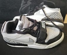 Nike Air Jordan Swoosh