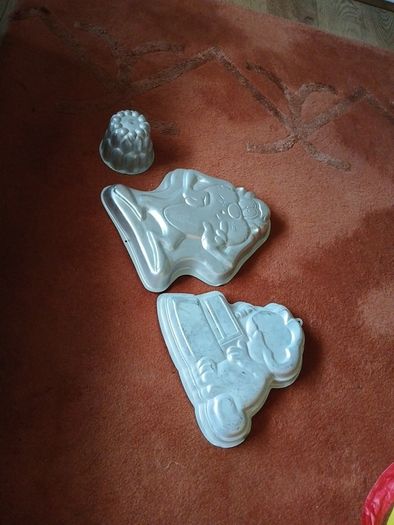 Jelly moulds