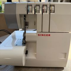Singer Sewing Overlock Machine