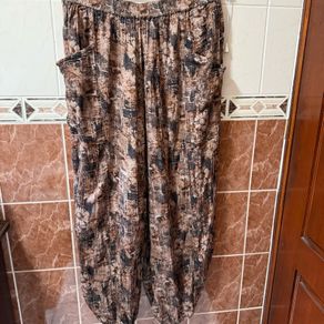 Out From Under Balloon Pants - Size XL