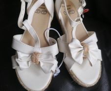Brand New White Wedge Sadal