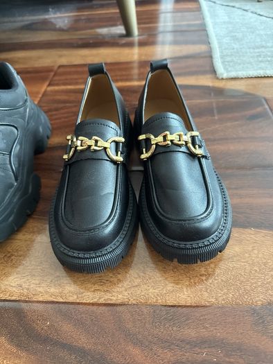 Women shoes
