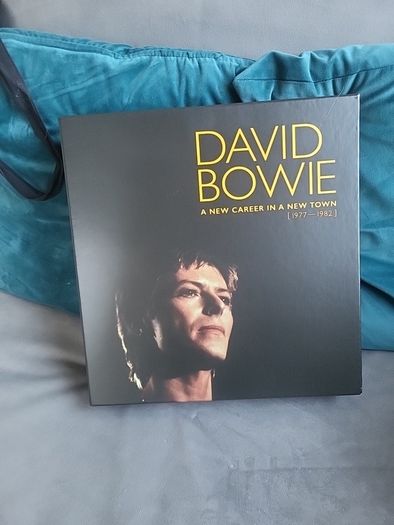 David Bowie  vinyl boxset a new career in a new town 1977 to 1982 vinyl box set