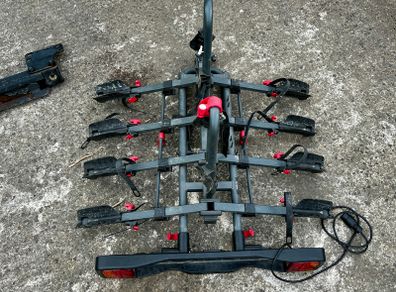Halfords Advanced 4-Bike Towbar-Mounted Bike Rack