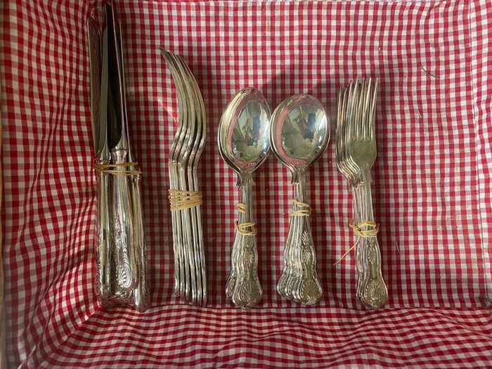 Vintage Newbridge EPNS A1 Silver Cutlery Bundle. Ideal for Crafts / DIY