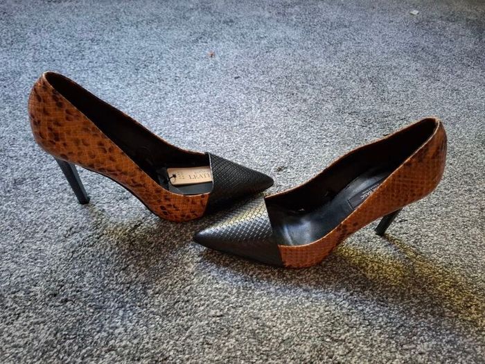 Zara Heels Size 4