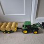 John Deere - Tractor and Bale Toy Set Image 5