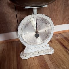 kitchen scale vintage