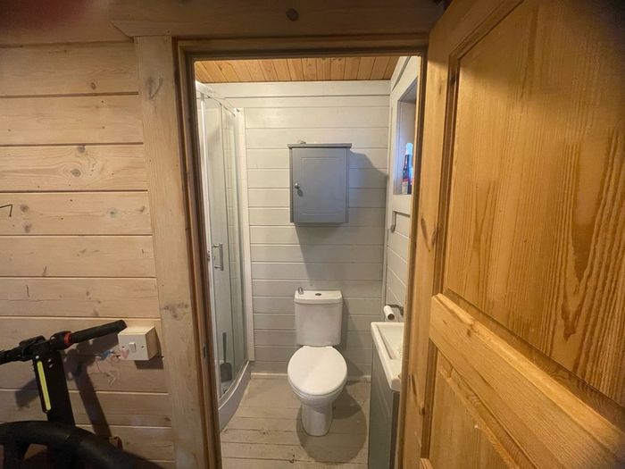 log cabin 1 bed