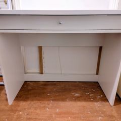 Gina office table