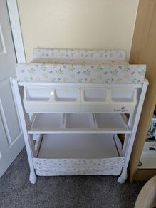 Baby changing table