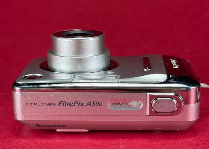 Fujifilm FinePix A500 5.1 MP Super CCD HR sensor