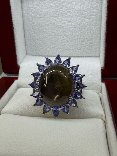 Sapphire & Tanzanite Ring
