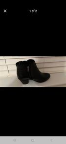 Carl Scarpa leather boots size 6