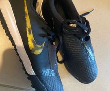Nike astro size UK 1 like new