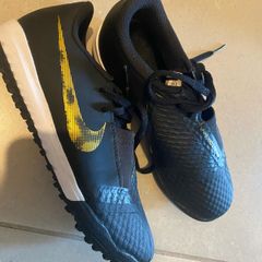Nike astro size UK 1 like new