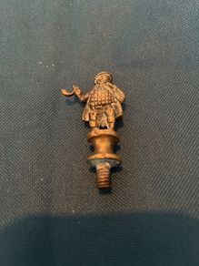 retro curio item