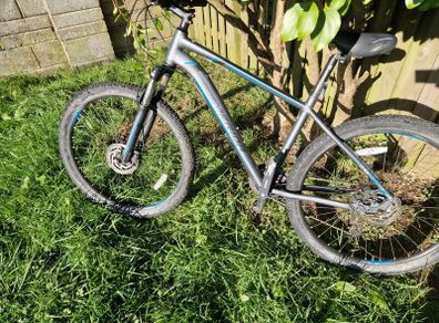 Womans mountain bike