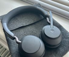 Brand New Jabra - Evolve2 65