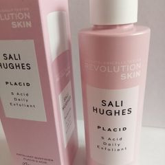 Revolution Skincare  Sali Hughes Placid 5 Acid Daily Exfoliant 150ml