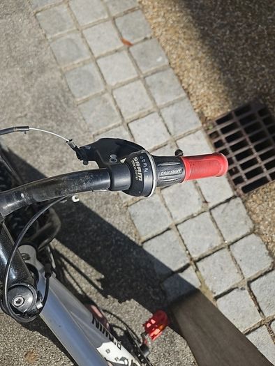 kids bicycle - decathlon brand Btwin