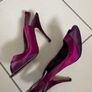 Open toe pink/purple shoes Image 3