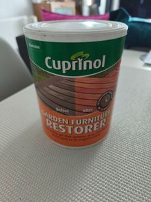 garden furniture restorer