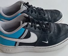 Boys Trainers 5.5