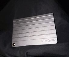 rimowa card holder