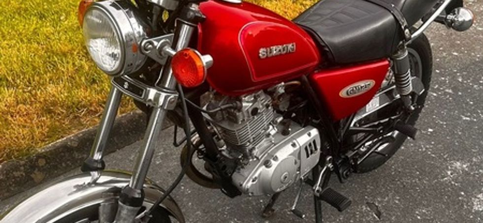2000 Suzuki  GN125