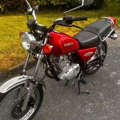 2000 Suzuki  GN125