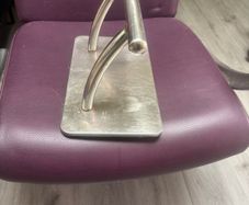Salon foot rest