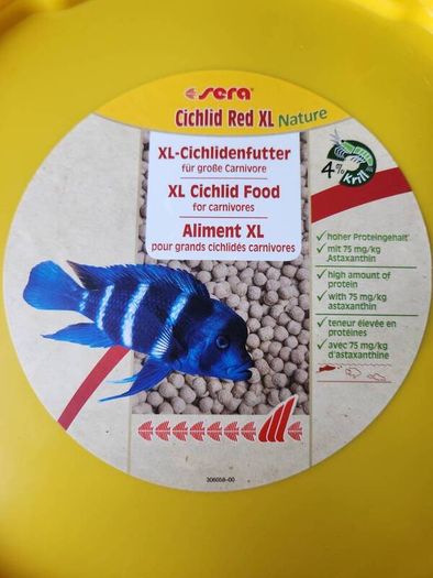 Cichlids fish food pellets