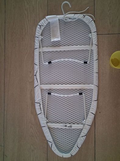 Ironing Board (Small for Counter or Bed)