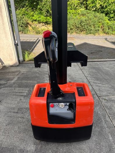 Toyota battery stacker