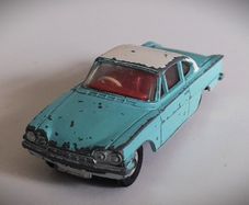 Diecast Vintage Dinky Toys Ford Consul Capri - Fair to Good Original Condition/No Box