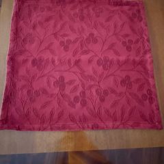 8 Meadows & Byrne table mats