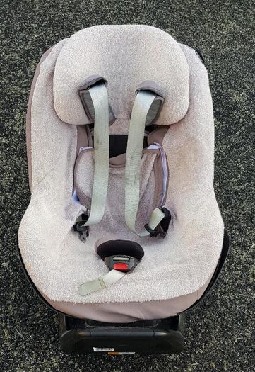 Maxi Cosi 2way Pearl seat and base