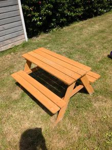 kids picnic bench