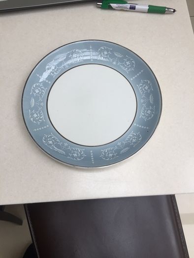 Arklow Belvedere plate