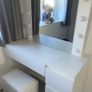 Dressing table with lights Image 3