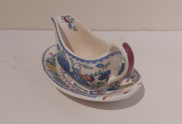 Beautiful Vintage Masons Ironstone Individual Gravy Boat and Matching Underplate in the Regency Pattern, Circa 1940 - Unusual Size