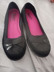 Skechers