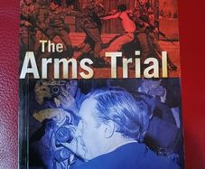 The Arms Trial /Justin O'Brien/2000